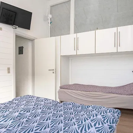 5 Person In Aabenraa-by Traum * Aabenraa